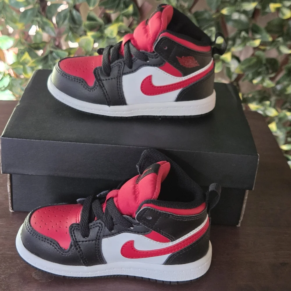 Jordan air mid
